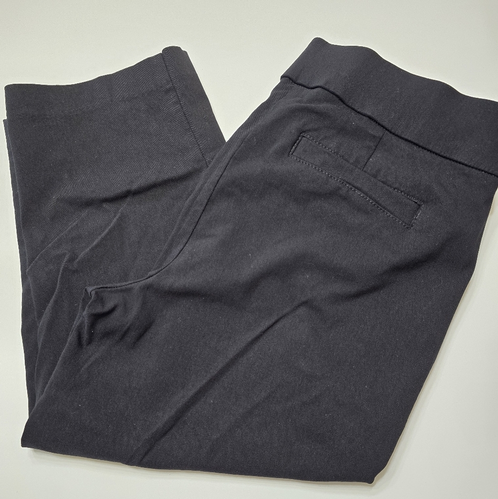 Kim Rogers 8p Strech Black Comfortable Capri